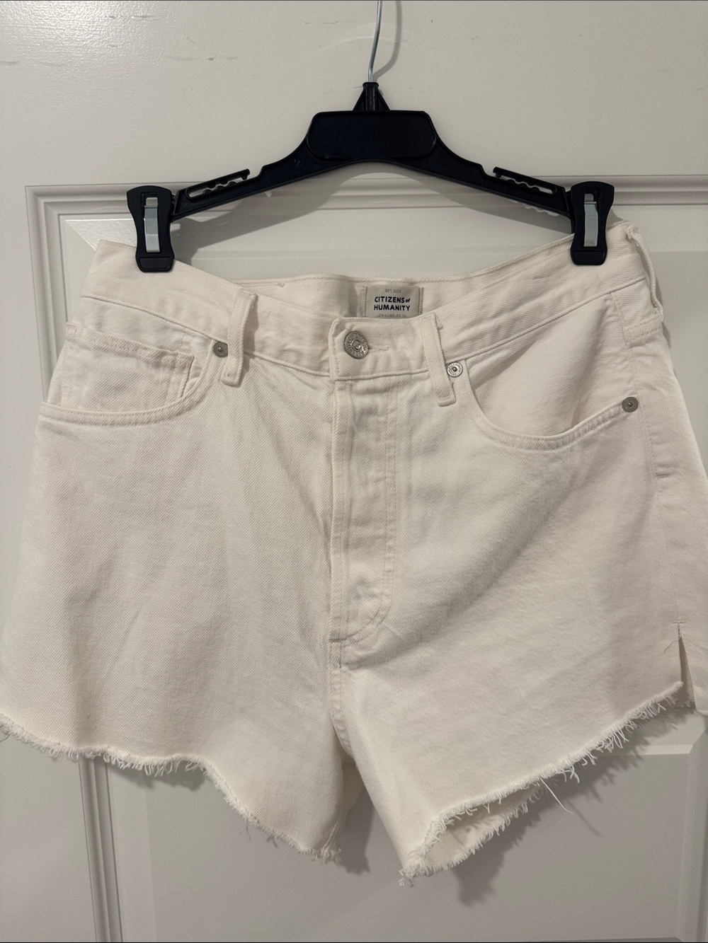 Citizens Of Humanity Cream High-Rise Cutoff Denim Shorts